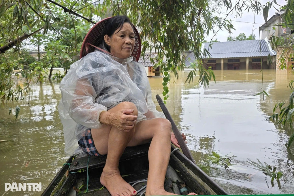 Xây xong nhà mới, tái định cư cho người dân vùng lũ trong tháng 1/202